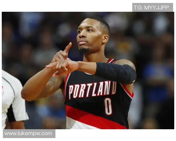 米切尔赛场爆发小插曲，裁判如何处理？