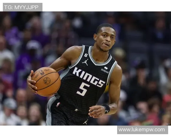 国王赛后采访爆金句,引全场大笑 国王赛后采访爆金句,引全场大笑