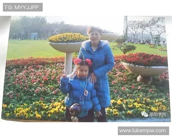 那不勒斯社媒发声回应争议事件